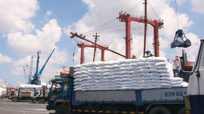 Thuế quan đẩy giá phân bón lên cao, ảnh hưởng đến chuỗi cung ứng toàn cầu