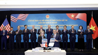 Vietnam Airlines mua 50 máy bay Boeing 737-8 trị giá lên đến 8,1 tỉ đô